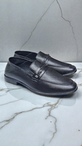 I'd leather loafers