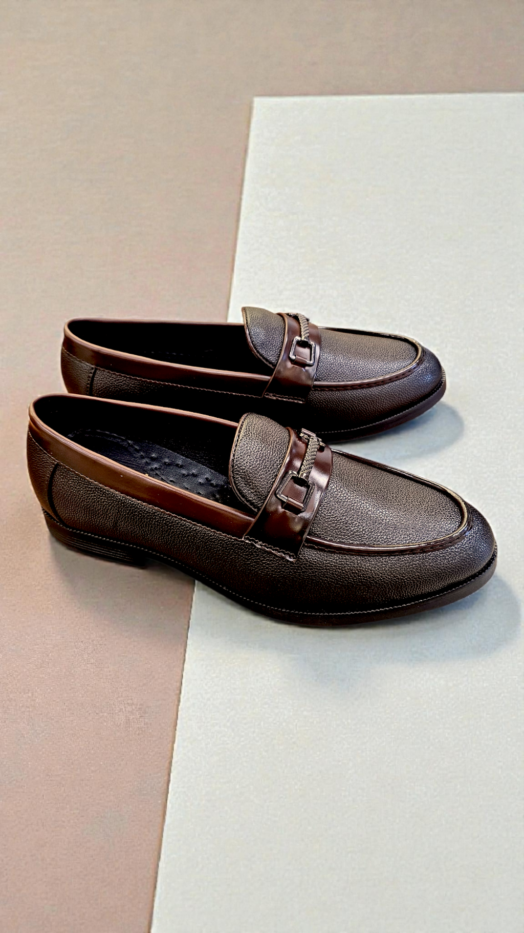 AX GRAIN (BROWN)