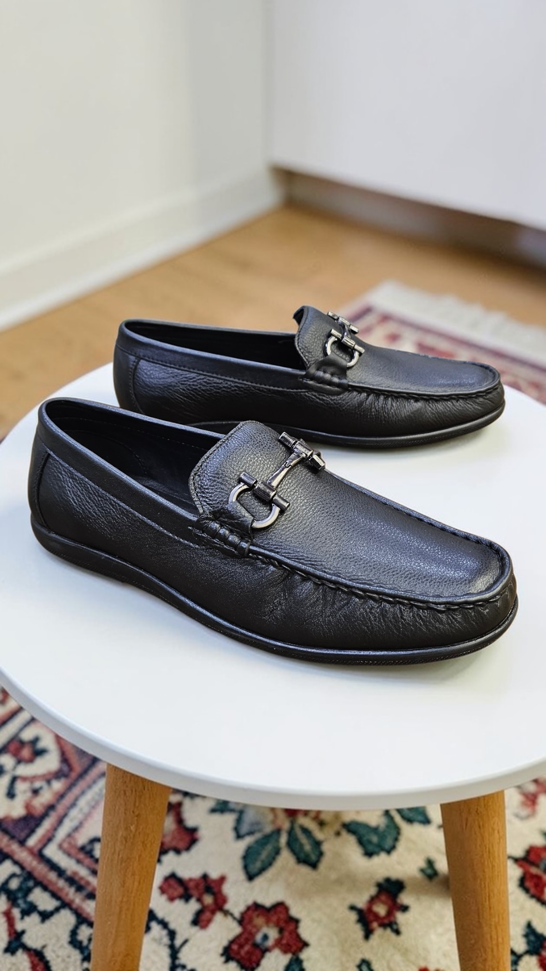 Elwis soft cushioned loafers (Black)