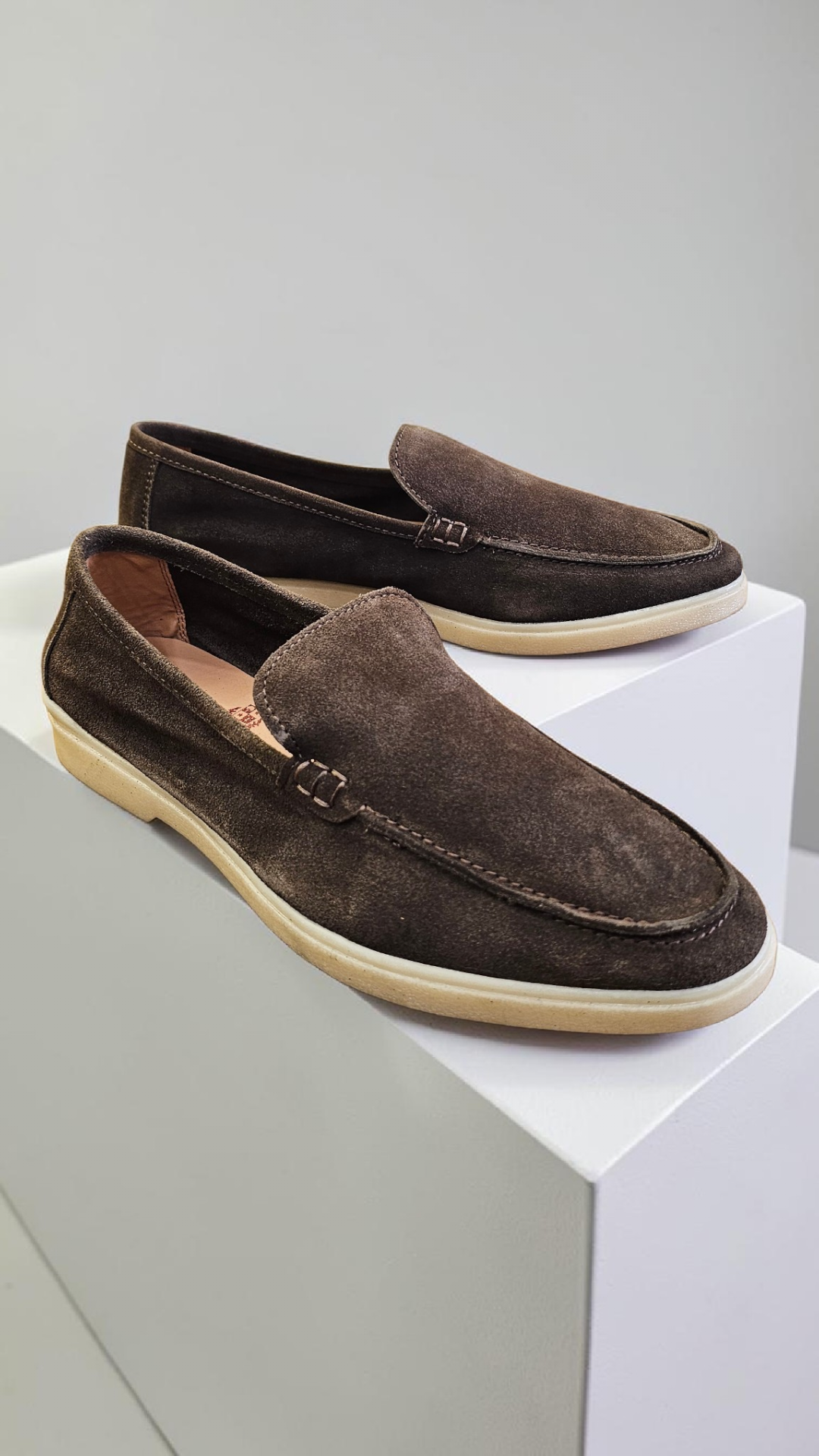 L.P. Suede leather Brown