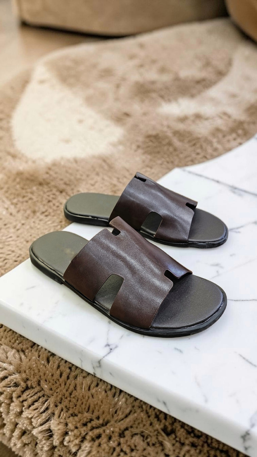 H classic Brown