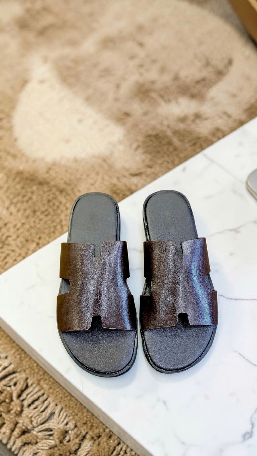 H classic Brown