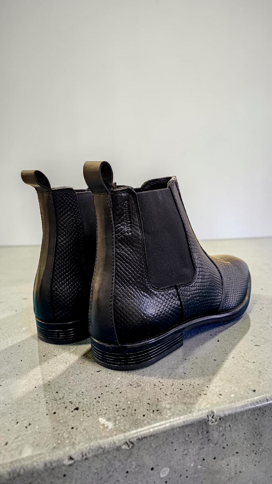 Classic Pattern chelsea Genuine leather (Black)