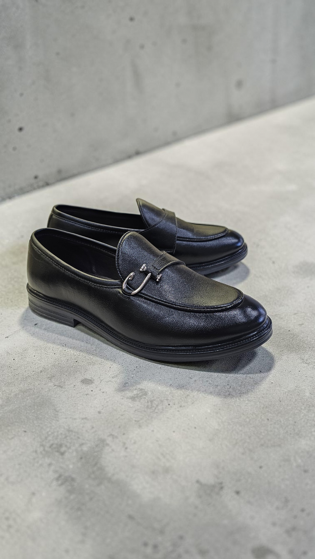 T*d baker hook loafers (Black)