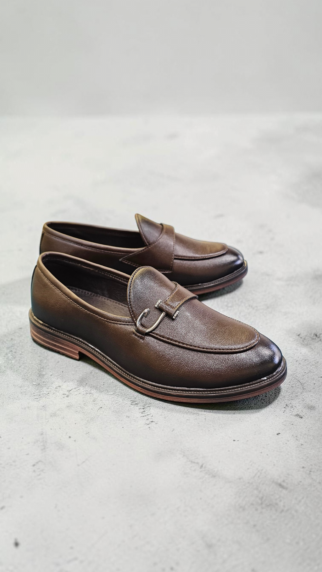 T*d baker hook loafers (Brown)