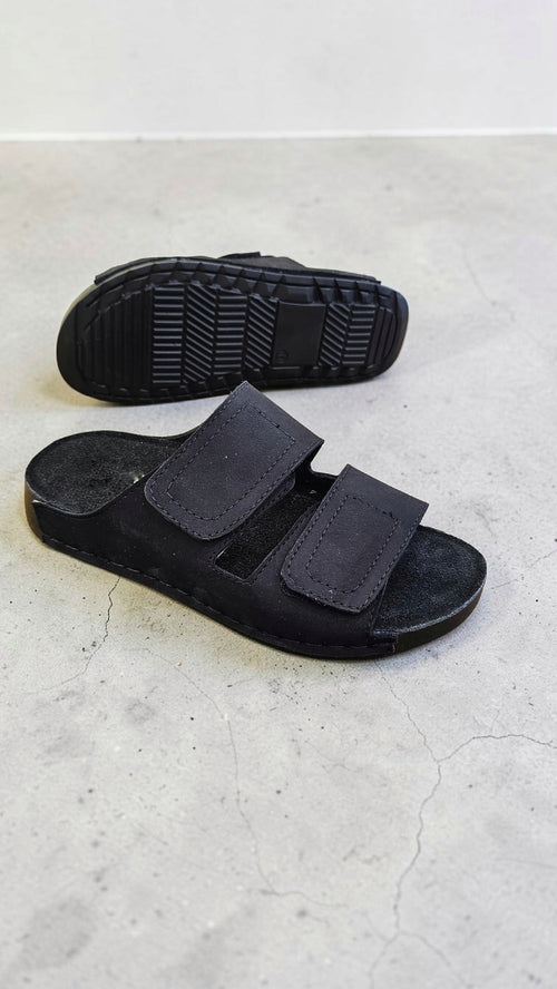 Cashy soft cushioned suede chappal