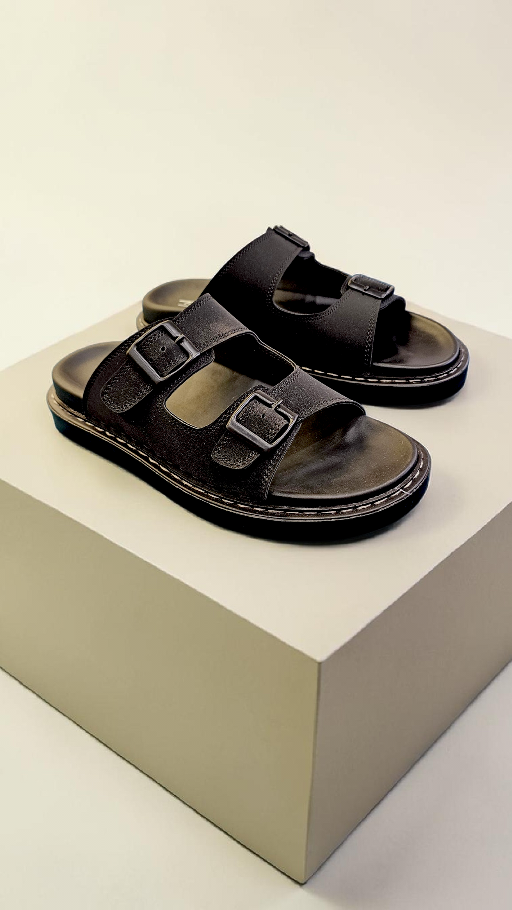 Elite D.Buckle (Black)