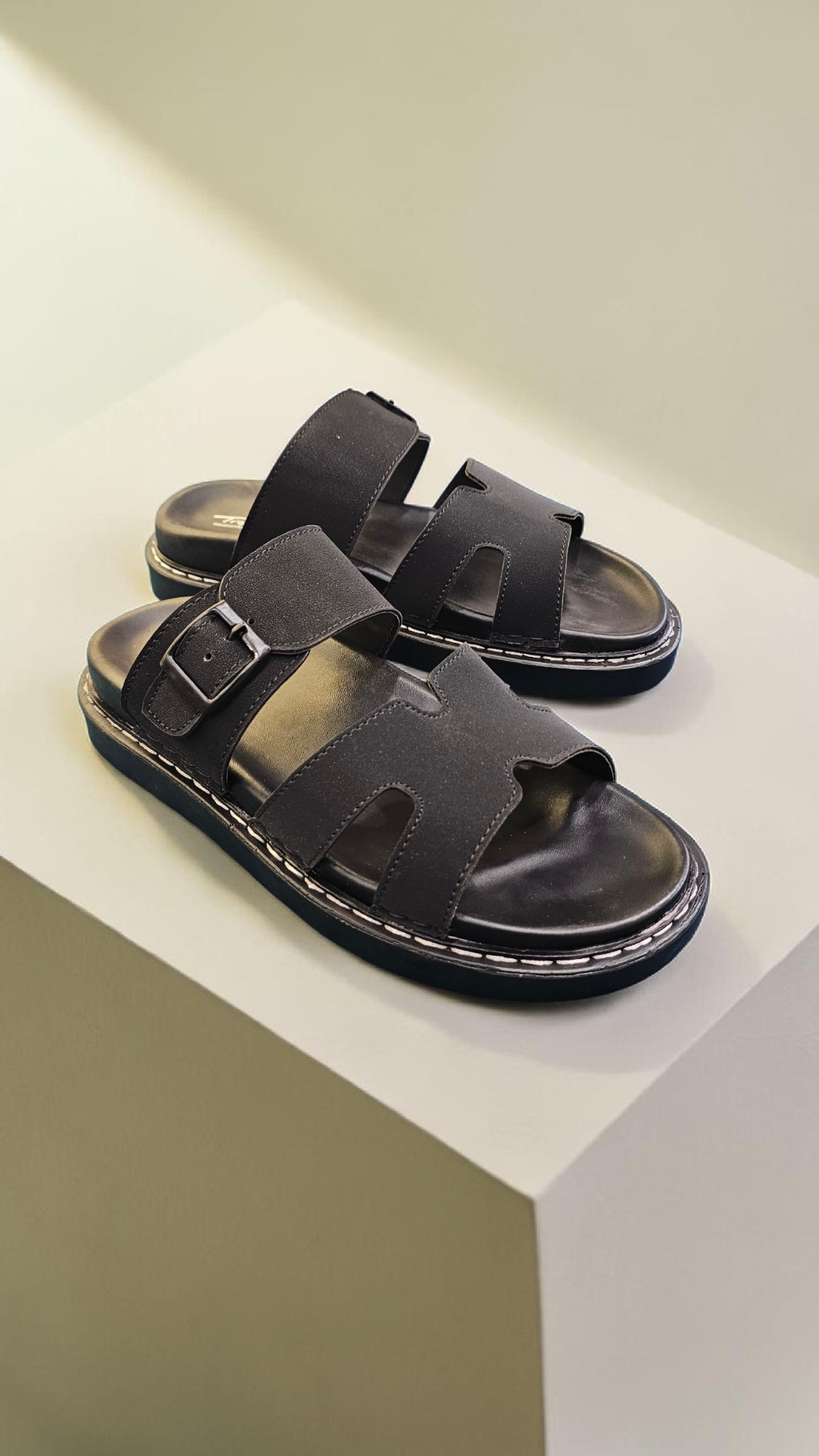 Elite H.Buckle (Black)