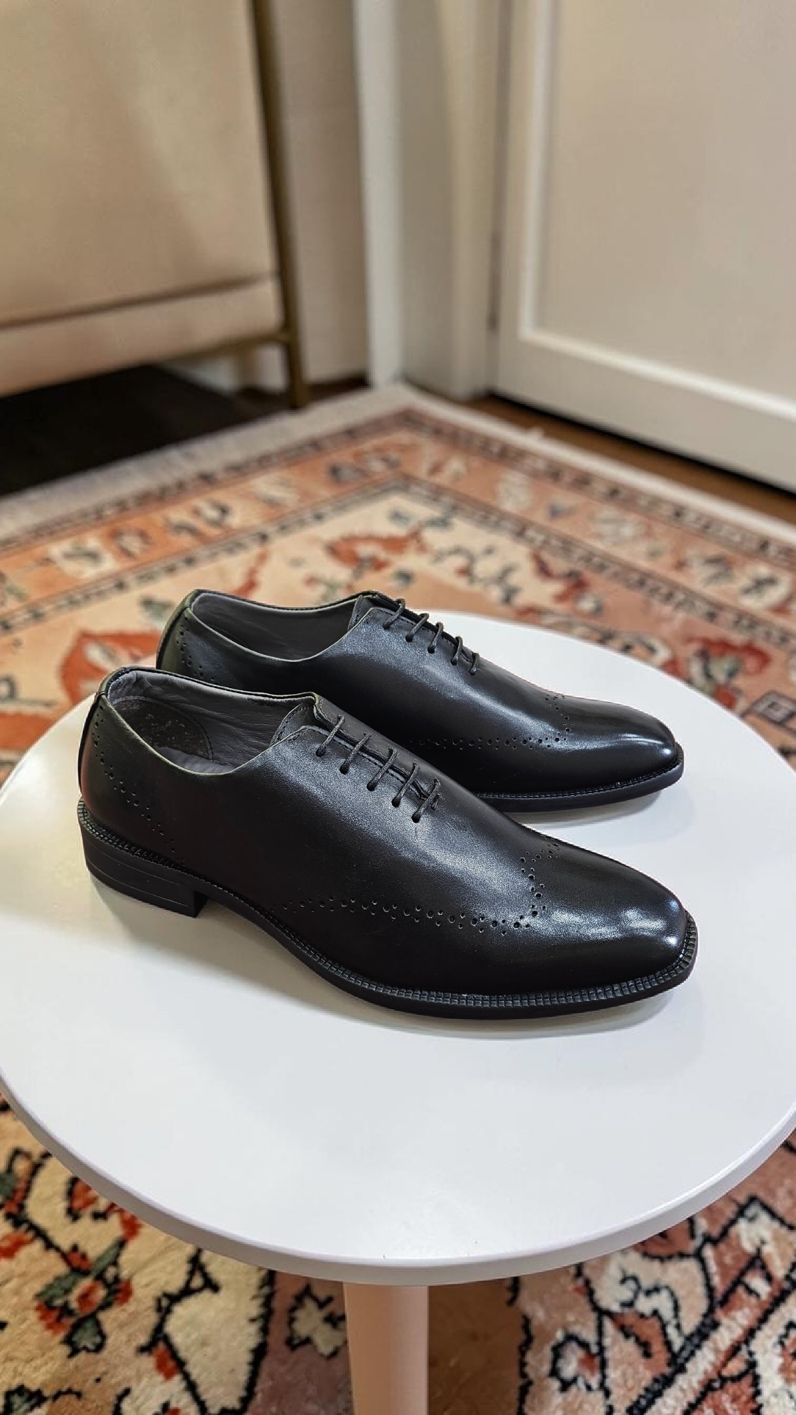 Leather oxford wholecut (Black)