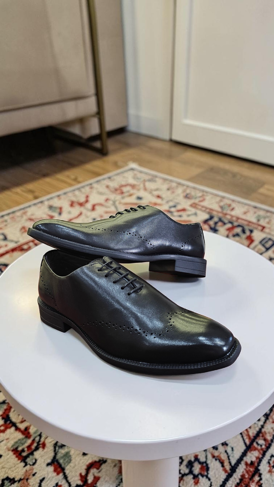Leather oxford wholecut (Black)