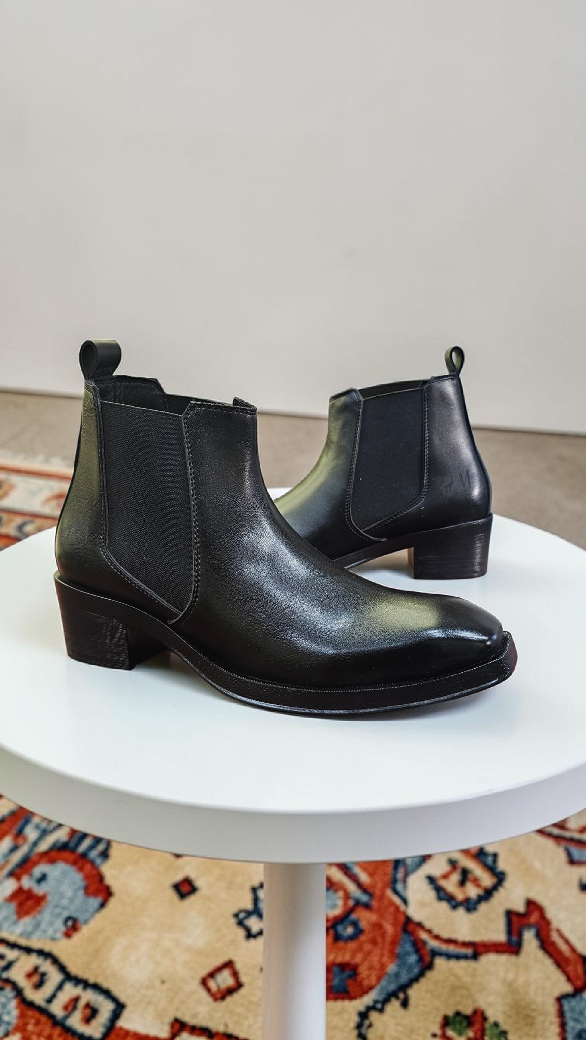 HM chelsea (Cuban heel)