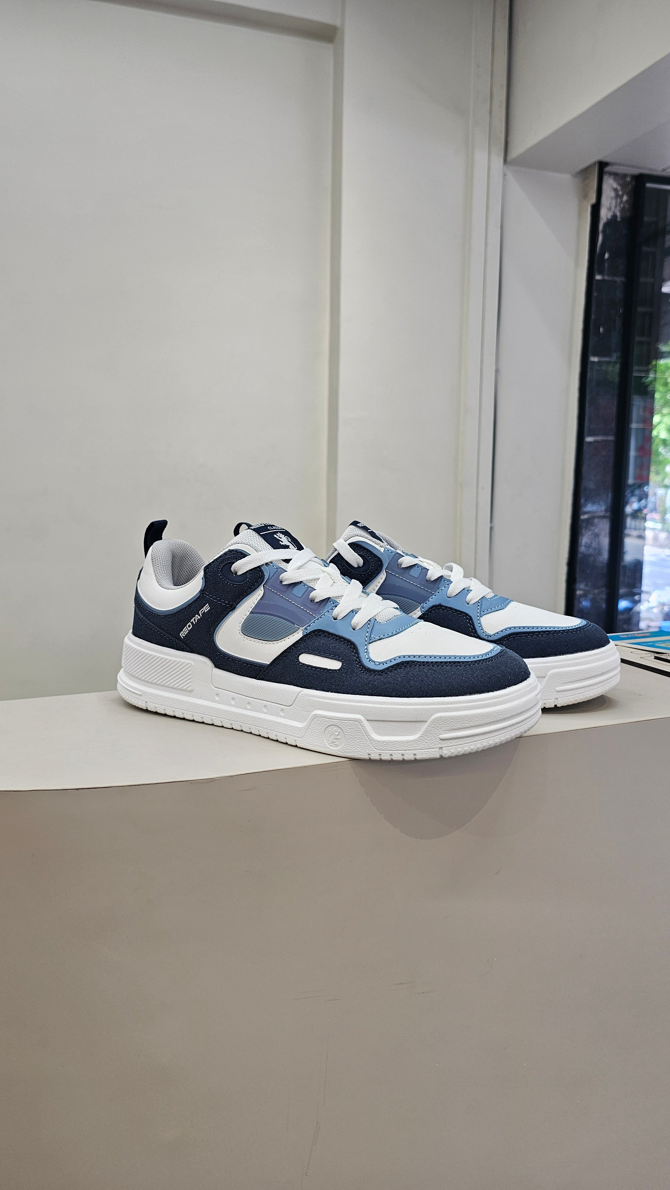 RED TAPE (BLUE-WHITE) SNEAKAR