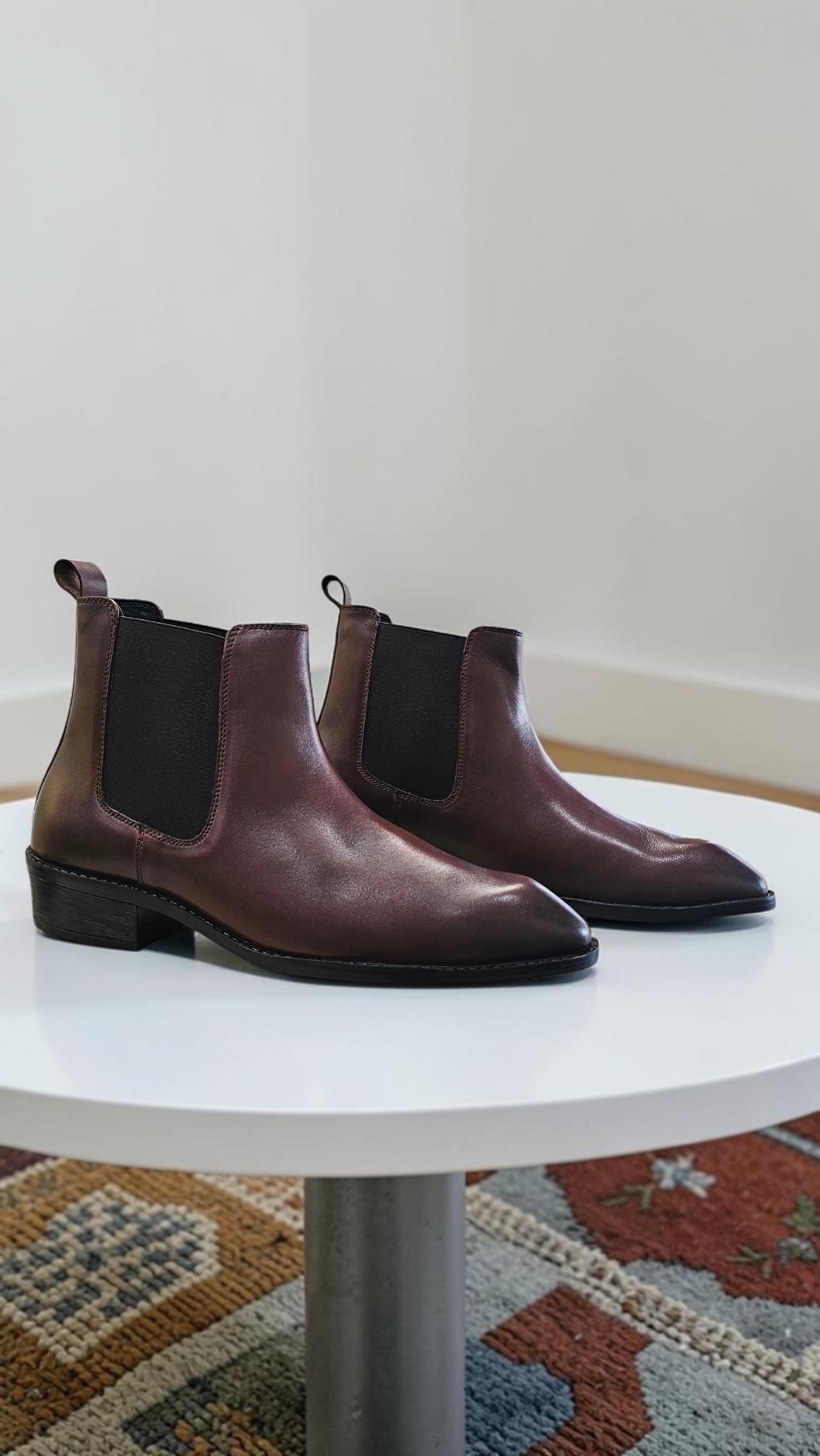 ITALIAN CHELSEA POINT (BROWN)