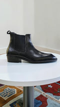 ITALIAN CHELSEA POINT (BLACK)