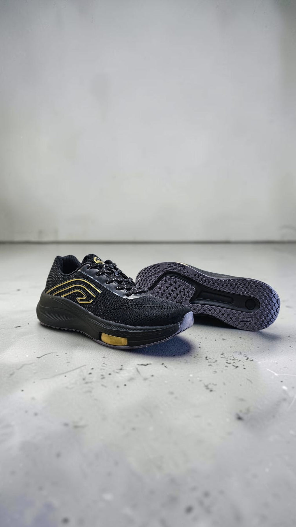 CAMPUS THROS (BLACK)