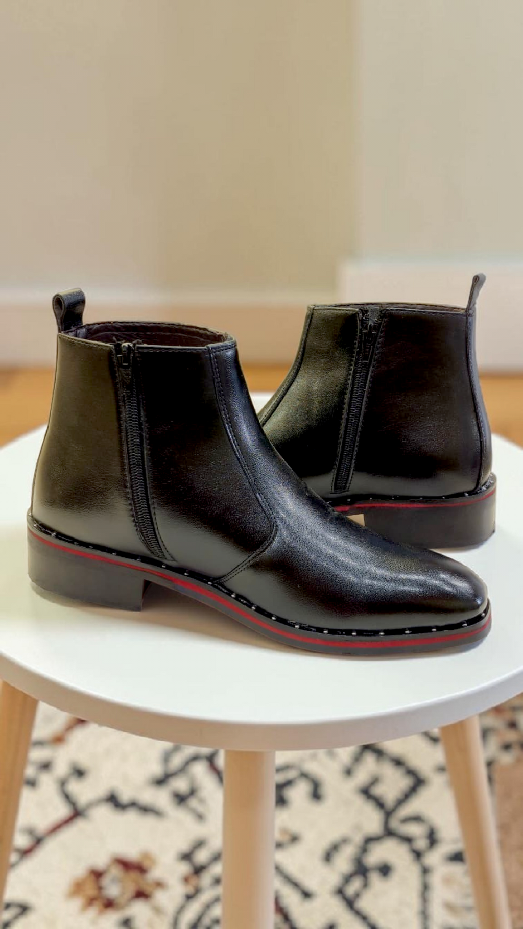 Italian stud chelsea (wood sole)