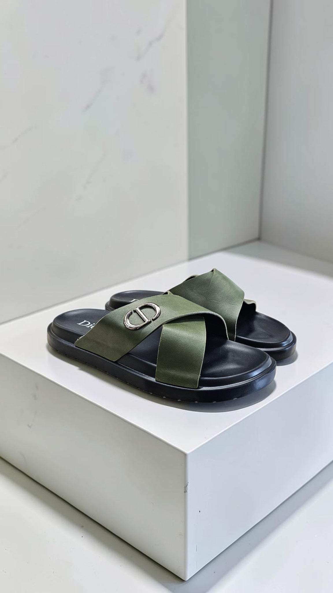 DI@R CROSS LEATHER (GREEN)