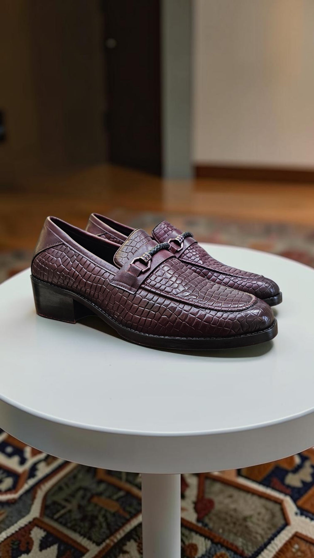 CUBAN HEEL RED SOLE (WINE)